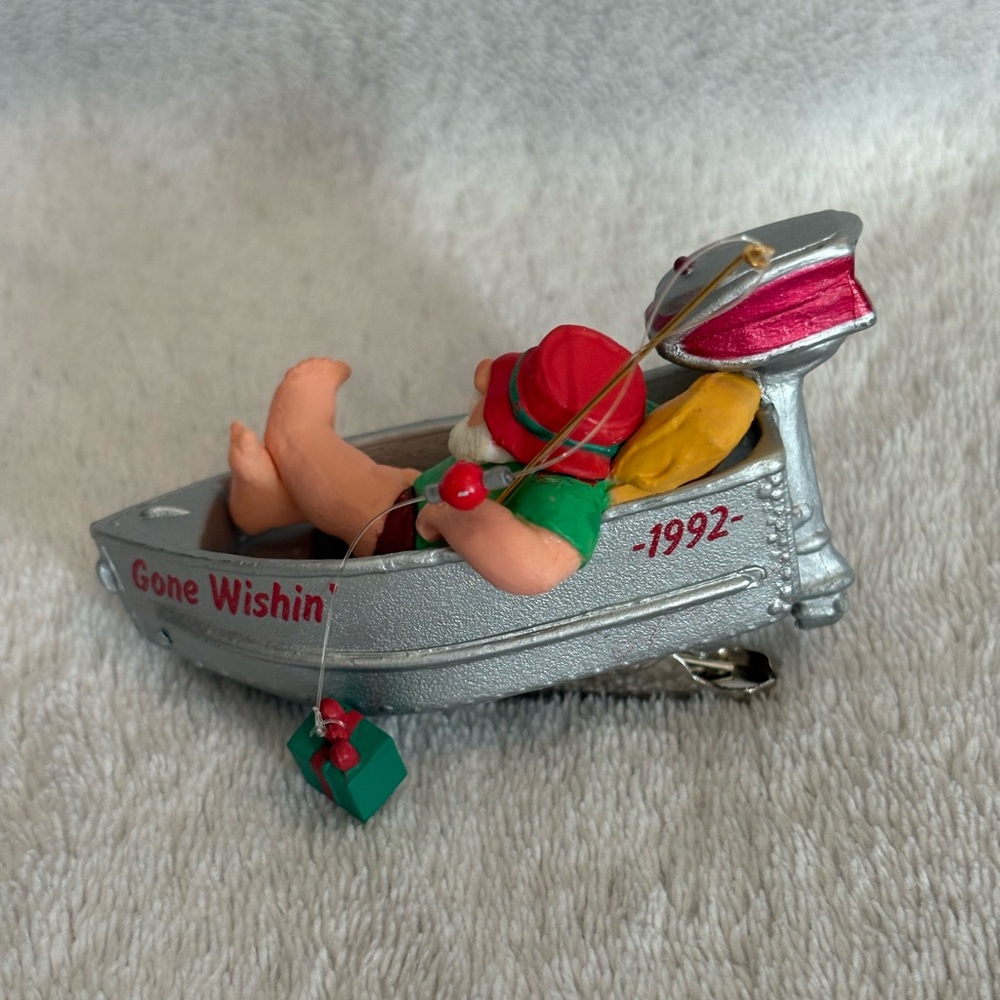 1992 GONE WISHIN' Hallmark Keepsake Christmas Clip On Ornament In Box - Picture 4 of 16